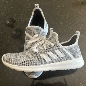 Almost new Adidas Cloud Foam Sneakers